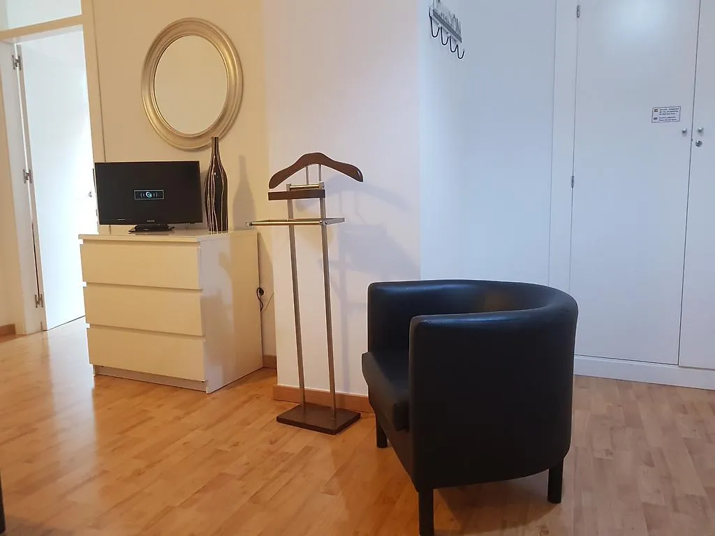 Apartamento Montano 4 2 Dormitorios Y 2 Banos Málaga 0*,  Spanien